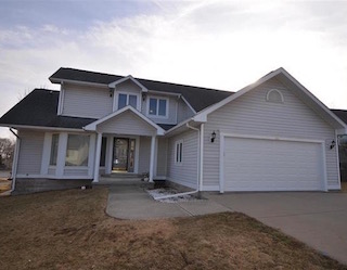 $195,000 | 206 Case Rd. LaPorte City