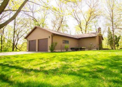 108 Dixie Ct. Evansdale, Iowa | Huff Land Company