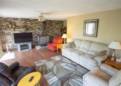 108 Dixie Ct. Evansdale, Iowa | Huff Land Company