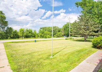 3200 E Shaulis Waterloo, Iowa | Huff Land Company