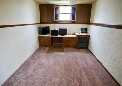 1005 Iowa St. LaPorte City, Iowa | Huff Land Company