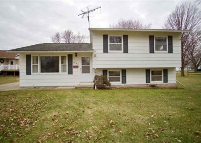 1005 Iowa St. LaPorte City, Iowa | Huff Land Company