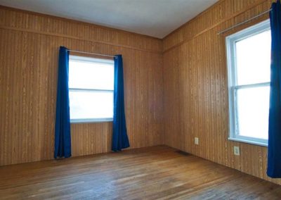 900 W. Parker St. Waterloo, Iowa | Huff Land Company