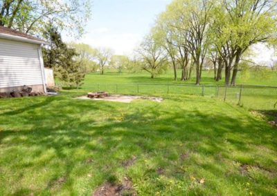 1049 Fleur Dr. Waterloo, Iowa | Huff Land Company