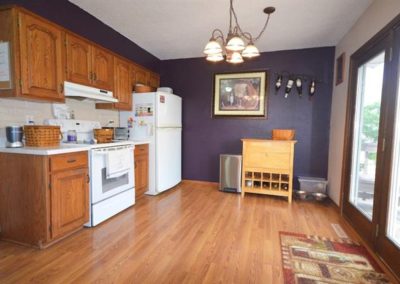 1049 Fleur Dr. Waterloo, Iowa | Huff Land Company