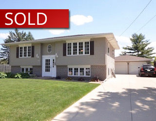 $199,900 | 1442 Columbus Dr. Waterloo