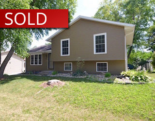 $169,900 | 3710 Briarwood Dr. Cedar Falls