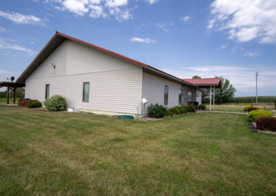 2652 Vine Ave. Fairbank | 94 Acres For Sale | Huff Land Company