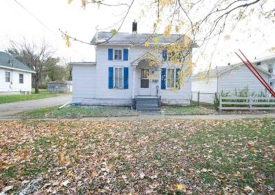 617 W. Mullan Ave. Waterloo | 2 Bedroom Home For Sale | Huff Land Co.