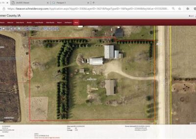Acreage for Sale | 1530 Dakota Ave. Waverly, Iowa | Huff Land Company