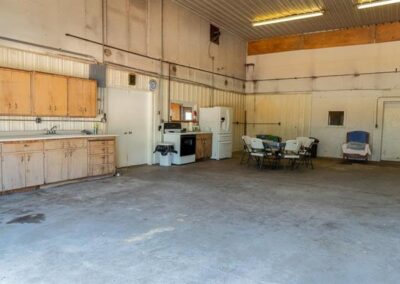 Clarksville acreage for sale | 20705 Highway 188 | Huff Land Company