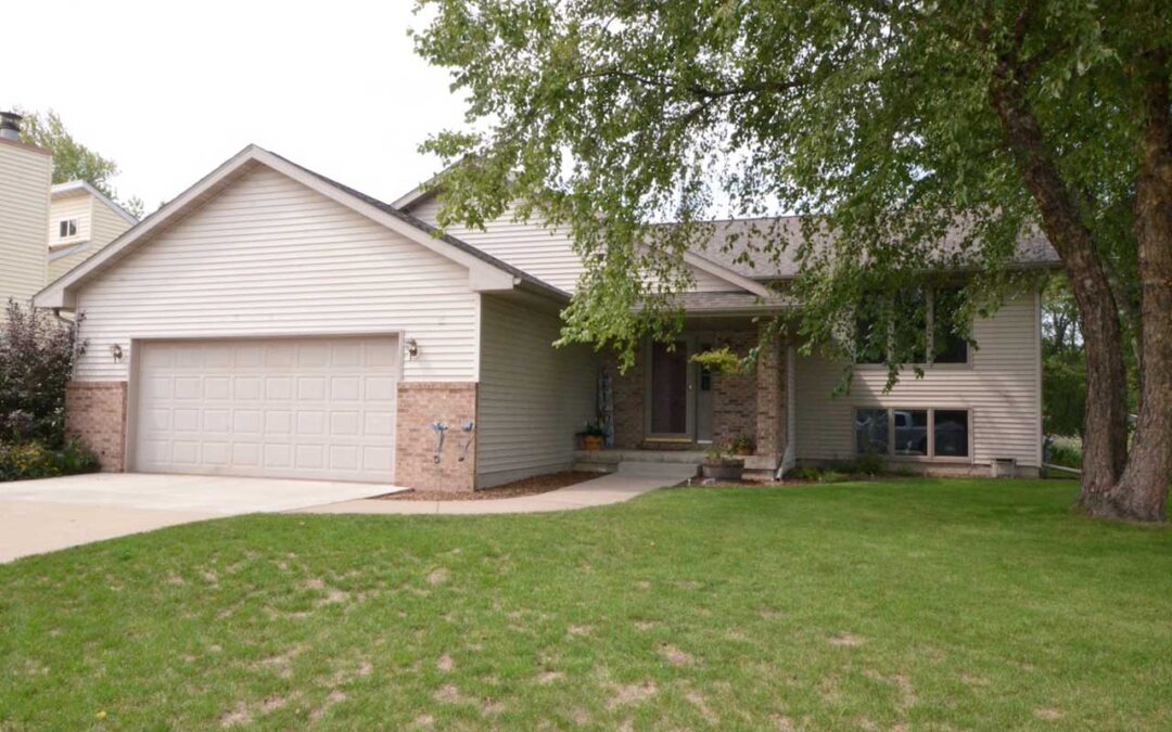 $264,900 | 4615 Quesada Ave.
