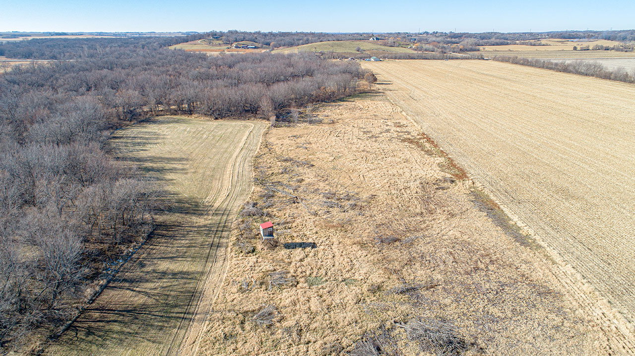 25 Acres of Land for Sale in Butler County, Iowa